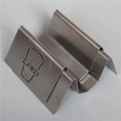 600mm 45 90 laser della lamiera sottile di acciaio inossidabile di CNC ss di grado che taglia piegamento