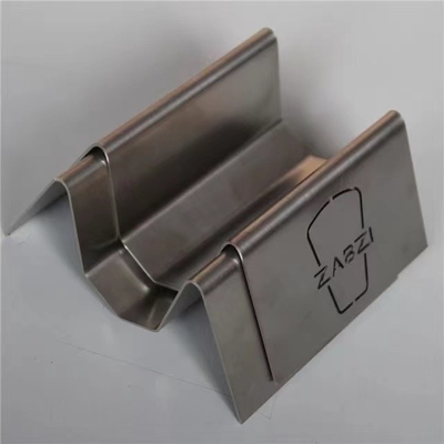 600mm 45 90 laser della lamiera sottile di acciaio inossidabile di CNC ss di grado che taglia piegamento